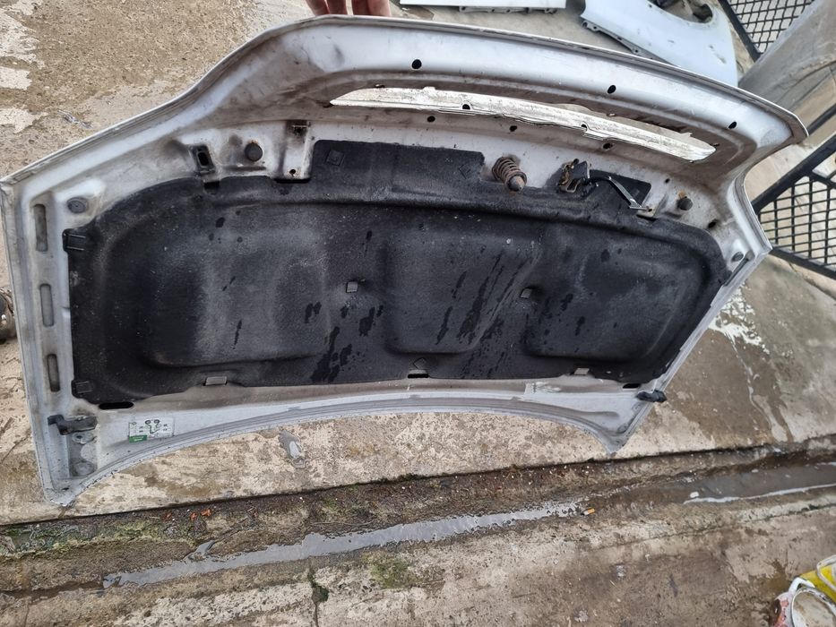 Капот Опель Зафіра А Opel Zafira A Шумоізоляція Капоту Шумка Решітка