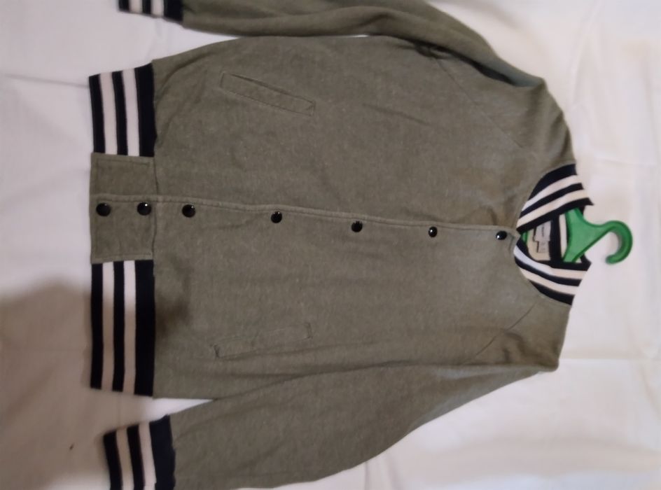 Бомбер серый ASOS .