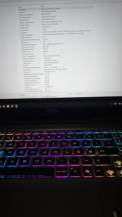 Portátil MSI Vector 16 HX  RTX 5070 ti Intel Ultra 9