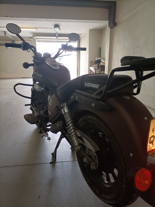 Keeway Superlight 125