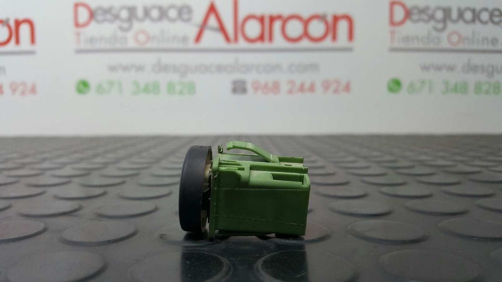 CONTROLE DE BLOQUEIO DE PORTA PEUGEOT PARTNER (S2) COMBI PLUS