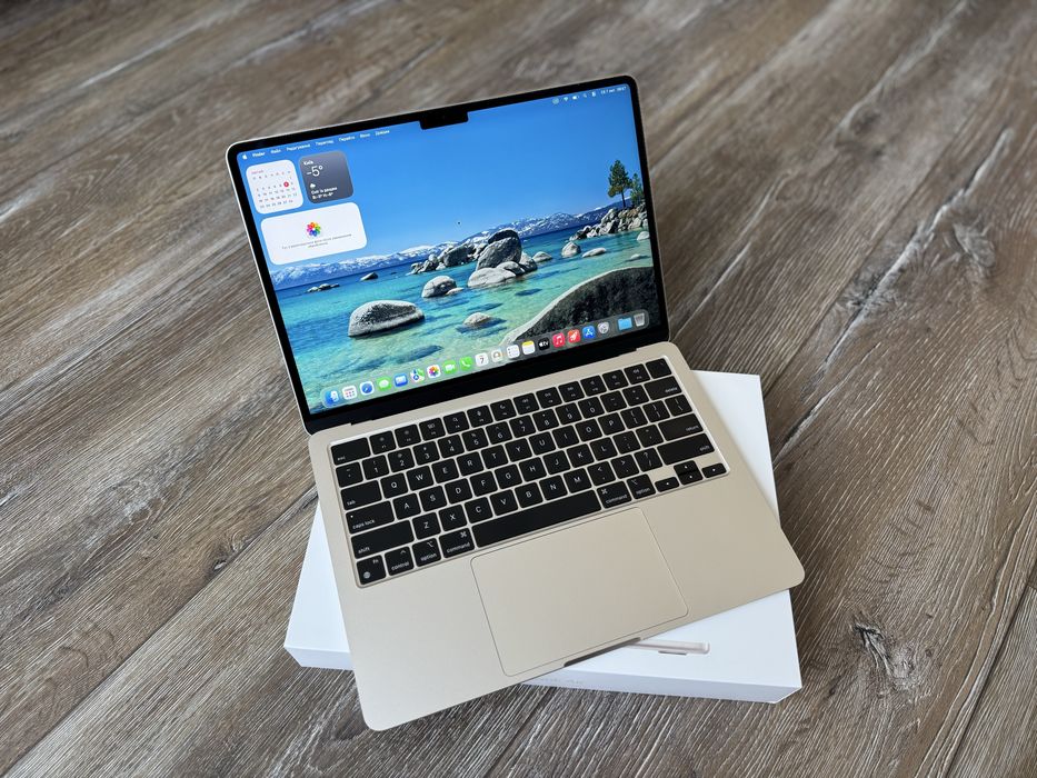 2022 MacBook Air M2 8gb ssd 250gb
