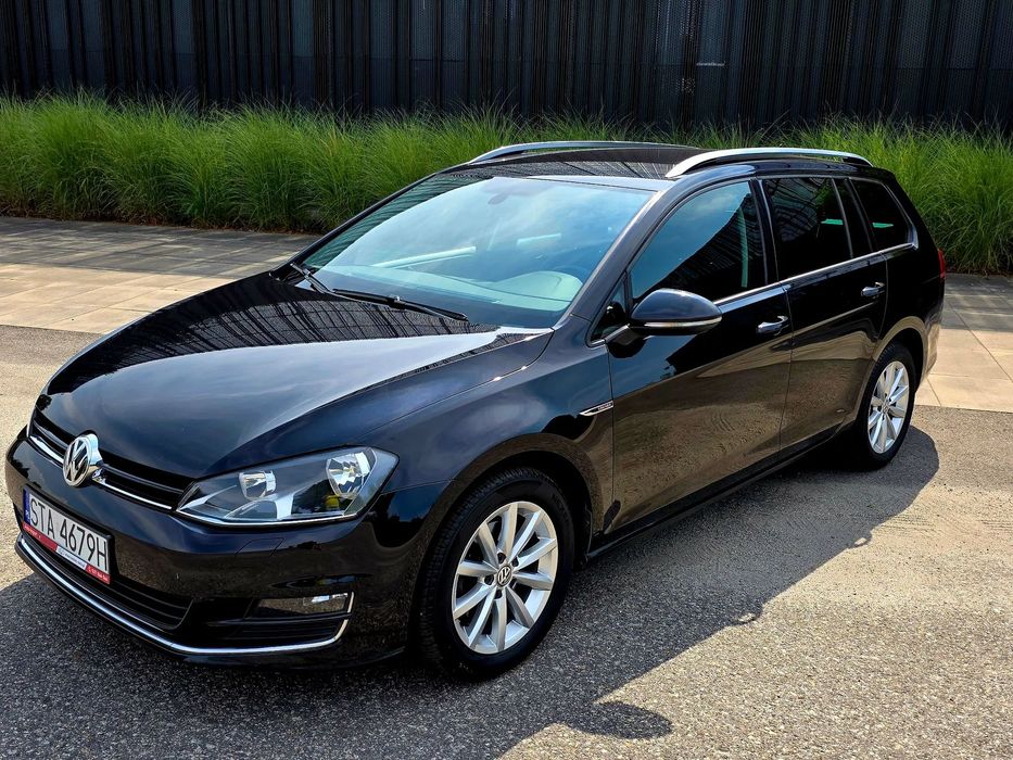 Volkswagen Golf VW Golf 1,2 Lounge bdb stan bezwypadkowy Lounge