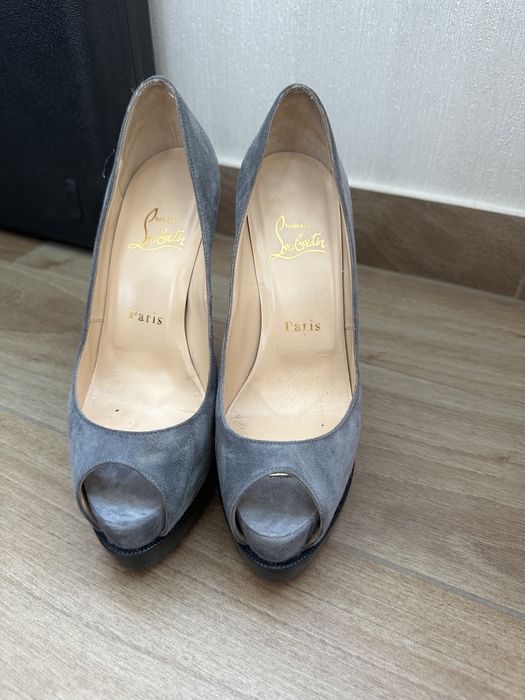 Продам туфлі Christian Louboutin оригінал