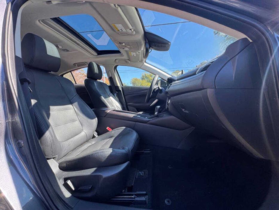 Mazda 6 i Grand Touring      2016