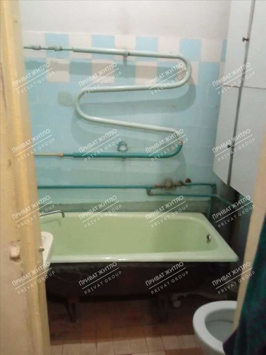 2-кімнатна квартира: ЦУМ, закритий двір, сталінка