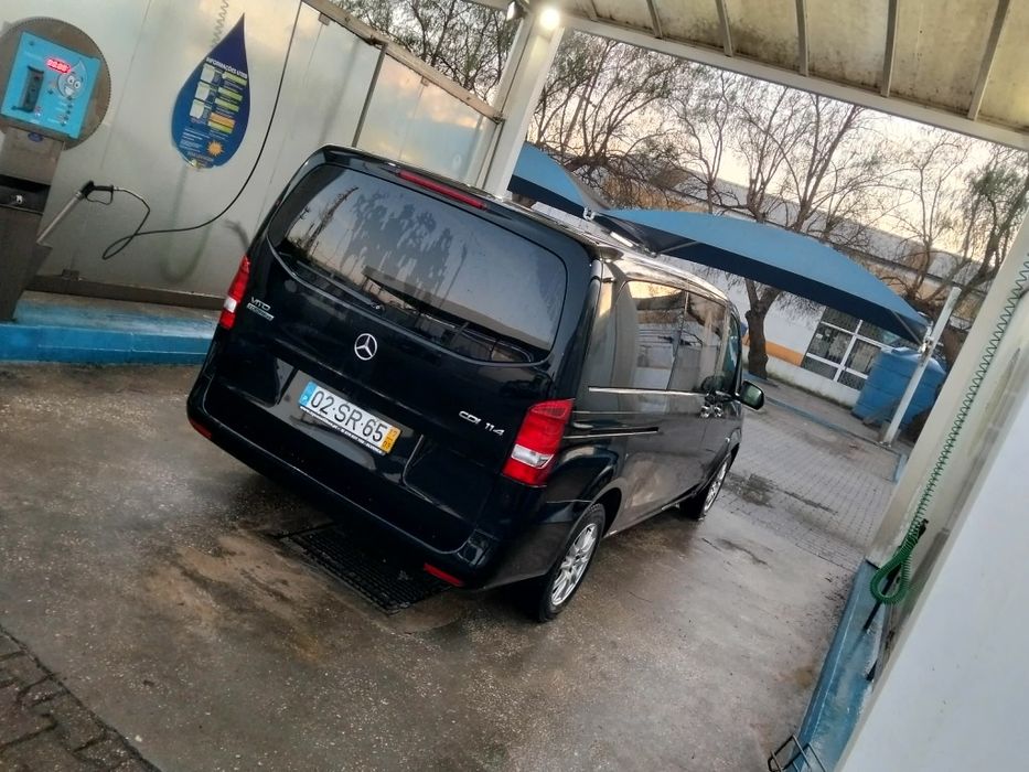 Mercedes  vitor 114