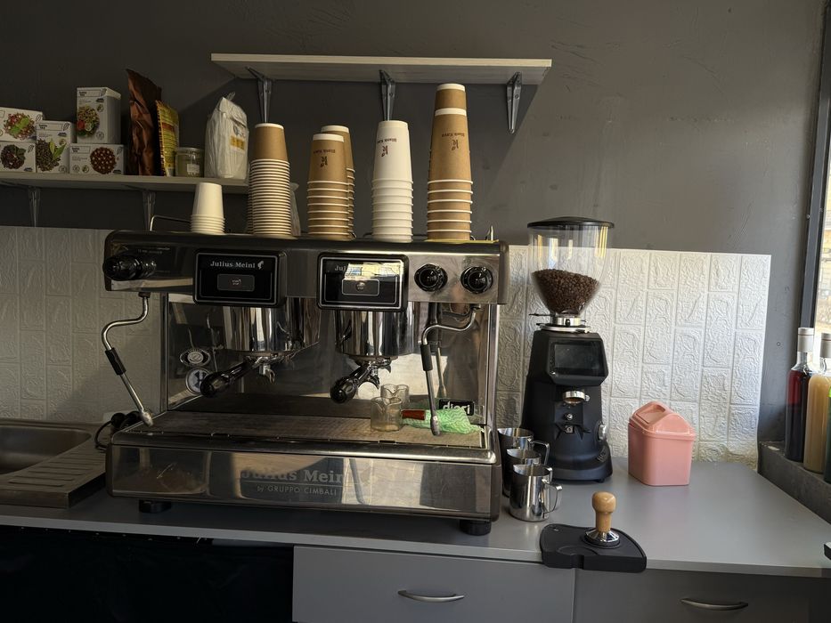 Кавова точка на Шота Руставелі – старт одразу, все включено