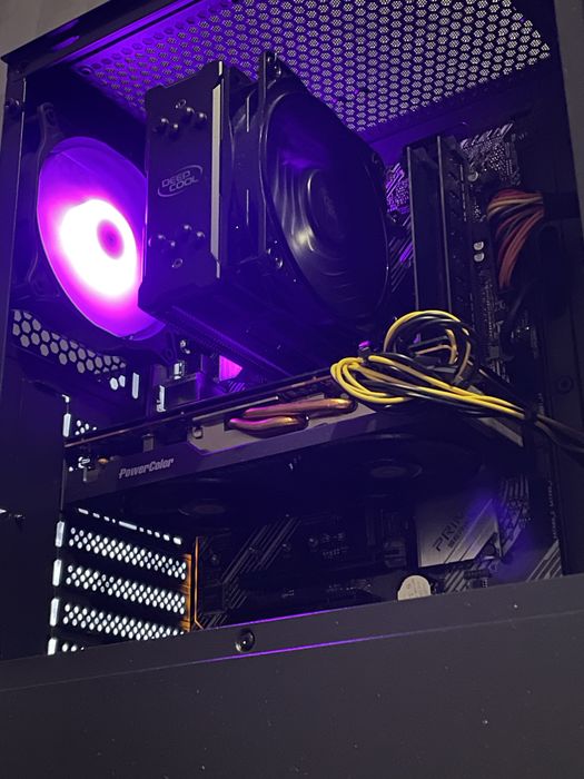 i7-10700KF | RX 6700 XT 12GB | 24GB DDR4 | 250GB SSD | 600W Ігровий ПК