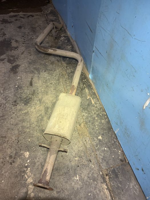 Резонатор Daewoo Leganza