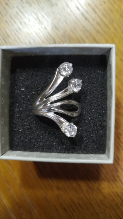Серебряное кольцо