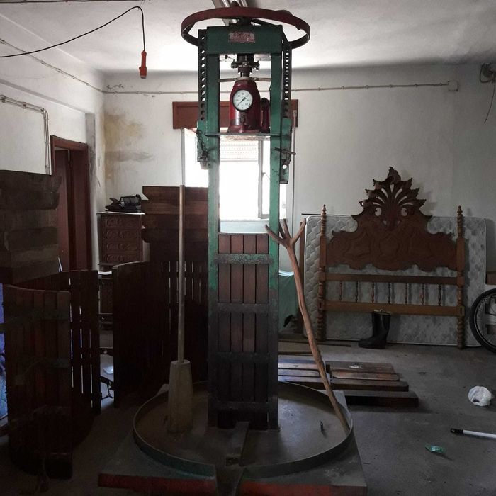 Prensa hidráulica de vinho