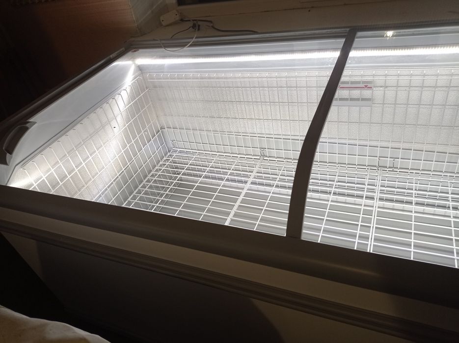 Морозильная камера ларь  АНТ Афина 1300 л