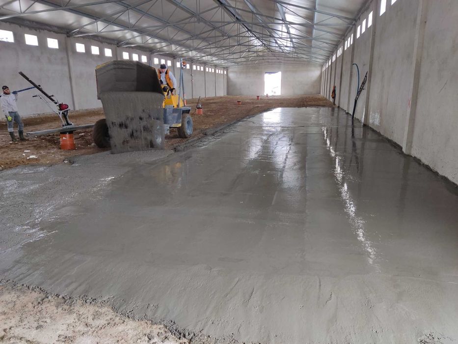 Posadzki betonowe przemysłowe oraz z mixokreta