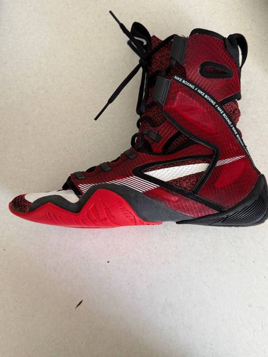 Продам боксерки nike hyperko2