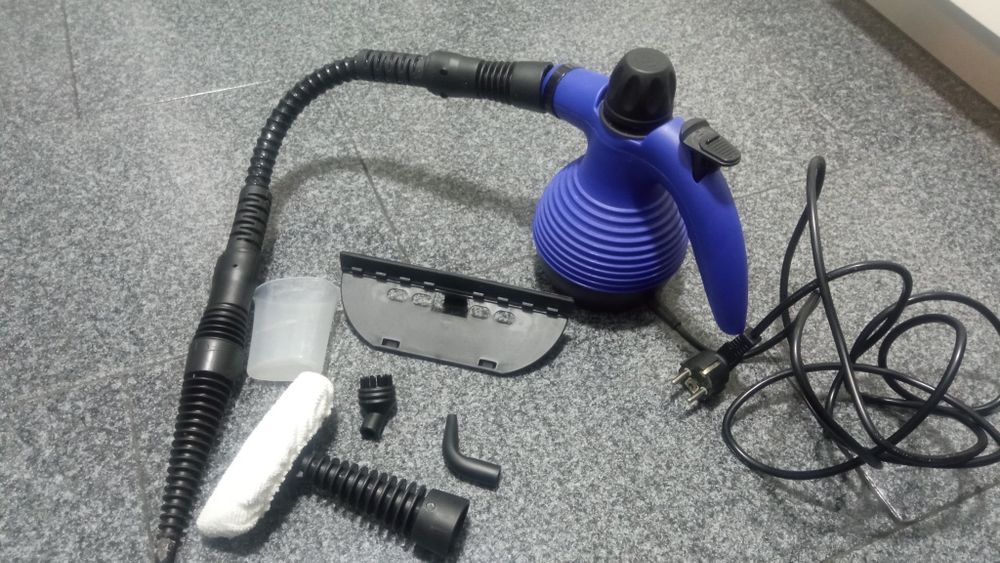 Máquina a Vapor Portátil com Acessórios – Excelente Estado