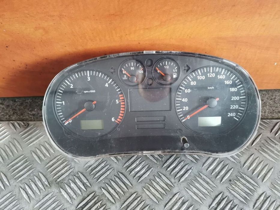 seat leon i 1.9 tdi licznik zegary 1m0920820d