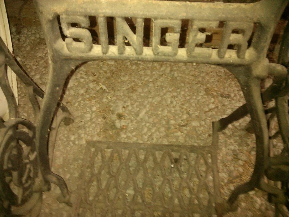 Швейна машинка ЗІНГЕР (СІНГЕР)