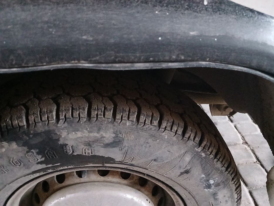 Бус VOLKSWAGEN TRANSPORTER 1.6 дизель в хорошому стані