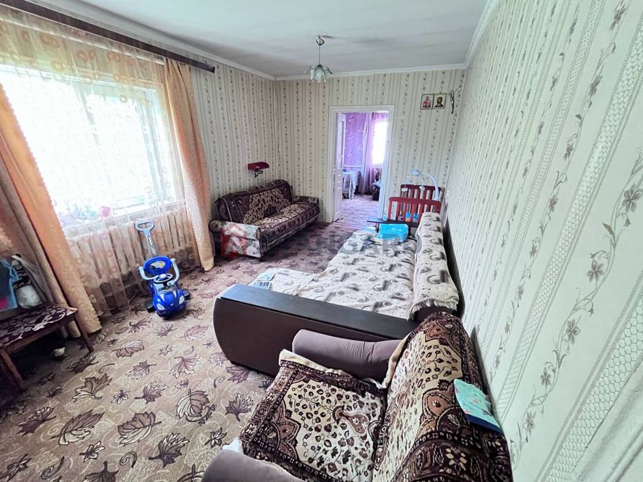 Продається будинок в с. Р. Поляна