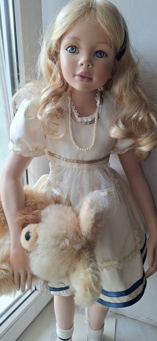 Коллекционная фарфоровая кукла от Памелы Эрфф