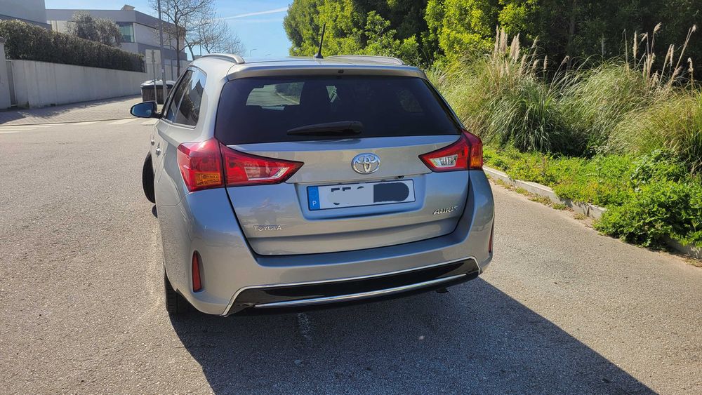 Toyota Auris Touring Sports 1.4 D-40