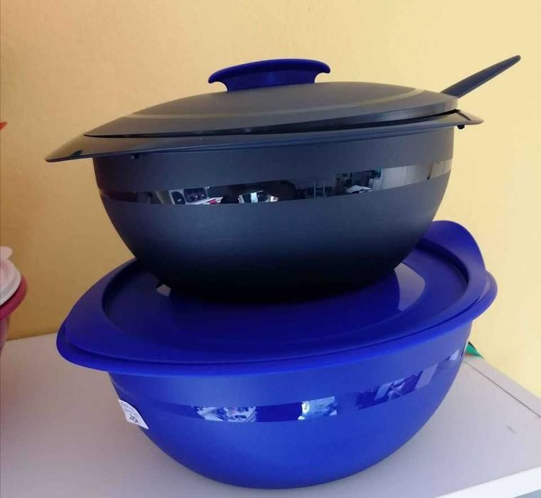 Terrina com Colher super prática Tupperware