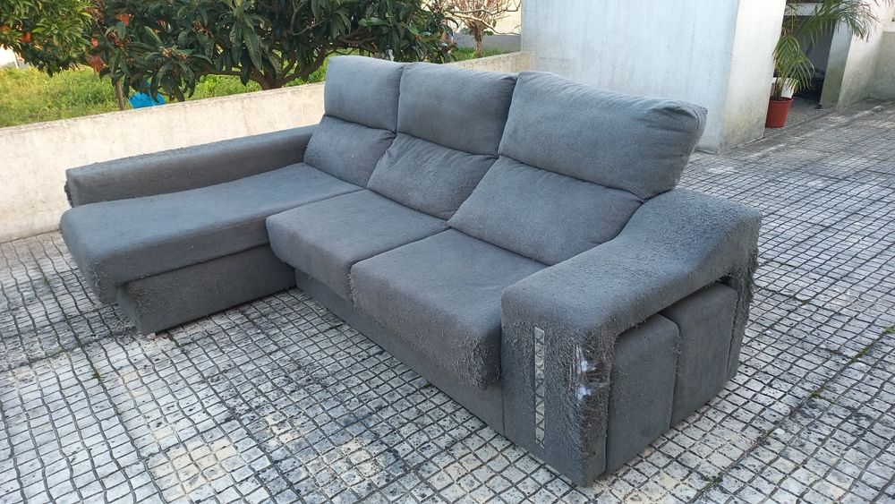 Sofá com chaise long usado