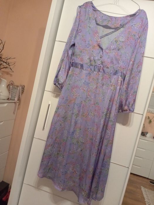 Sukienka letnia 42 Reserved