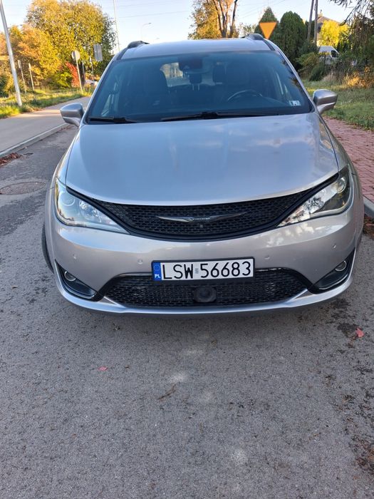 Chrysler Pacifica