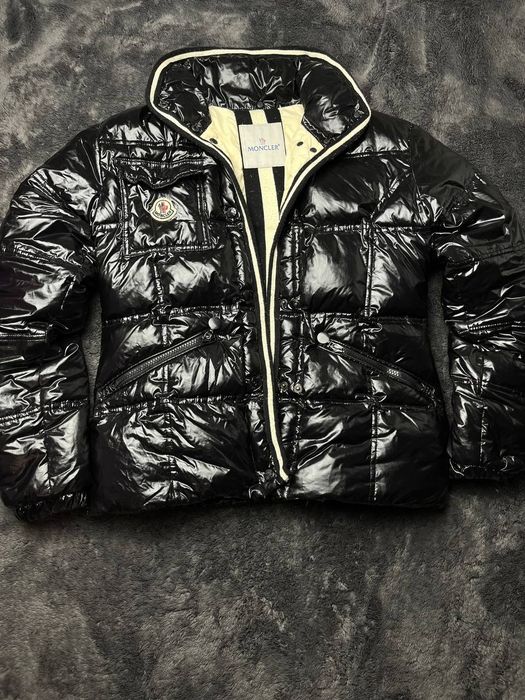 Оригінальна  пухова куртка Moncler