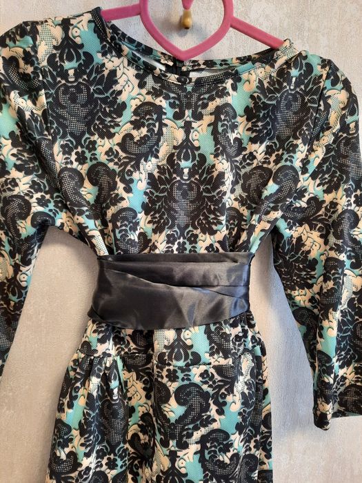 Жіноча сукня, Святкова сукня.