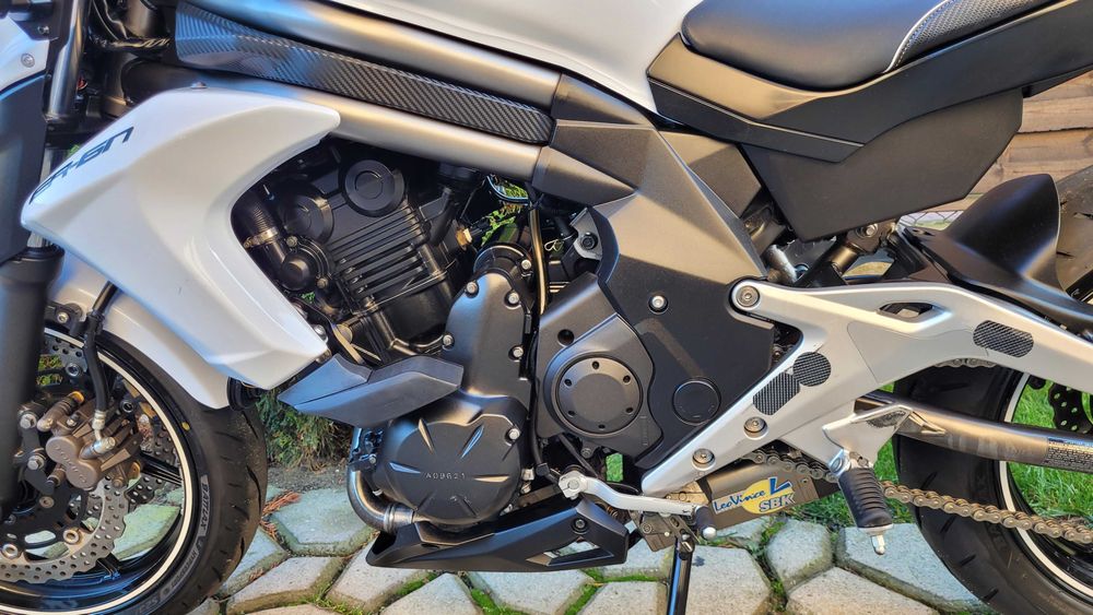 Kawasaki ER6 N  kat A2 35KW, SBK leo vince, Extra dodatki