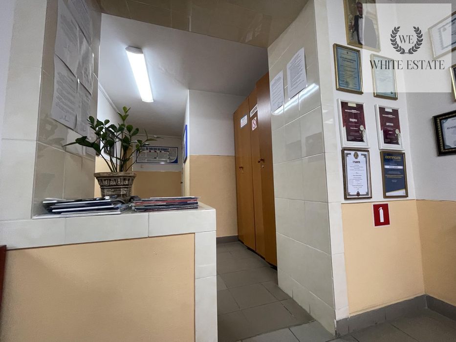 Продаж комерційного приміщення вул.Торговиця