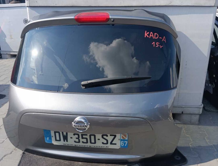 Кришка багажника Nissan Juke I F15 разборка