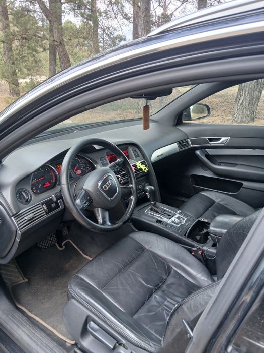 Продам авто AUDI A6 C6 кватро...