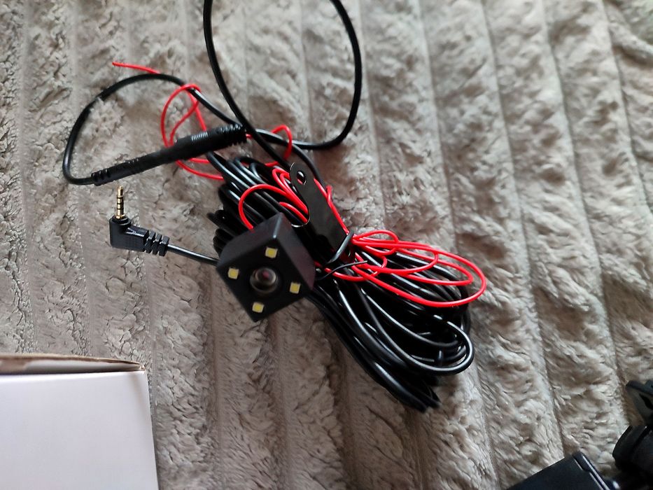 Смарт-монитор 10.26" Apple CarPlay / Android Auto + Камера заднего вид