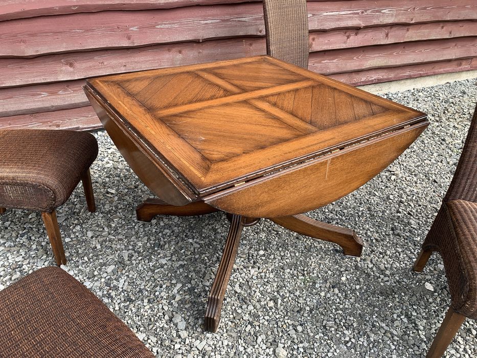 Krzesla stylowe eleganckie z podłokietnikami