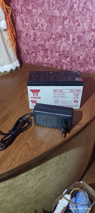 Акумулятор 12,6 в на акумуляторах 18650