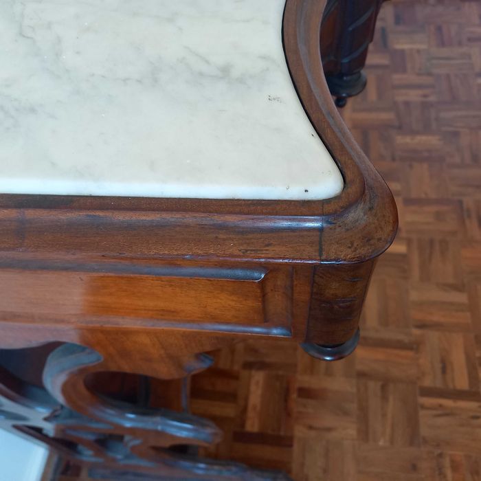 Aparador/Consola - inicio Sec XX