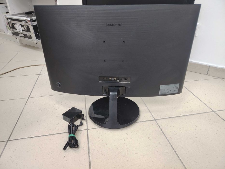 Monitor SAMSUNG C27F390FHU 27" 1920x1080px