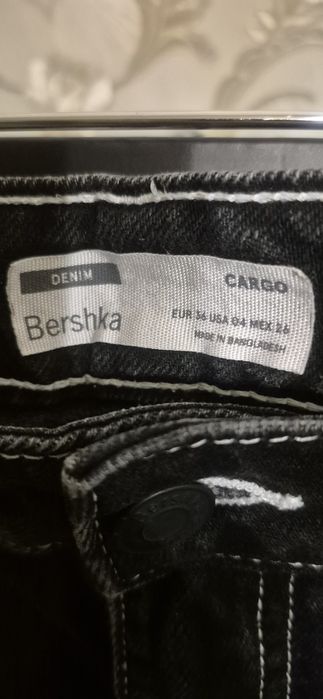 Джинси жіночі,  Bershka,  26 розмір