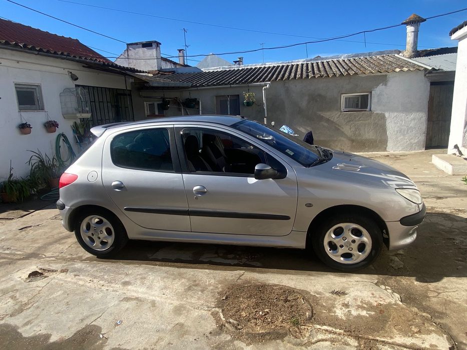 Disponivel peugoet 206 — photo 2
