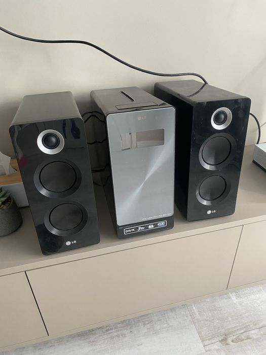Аудіо система LG FB166