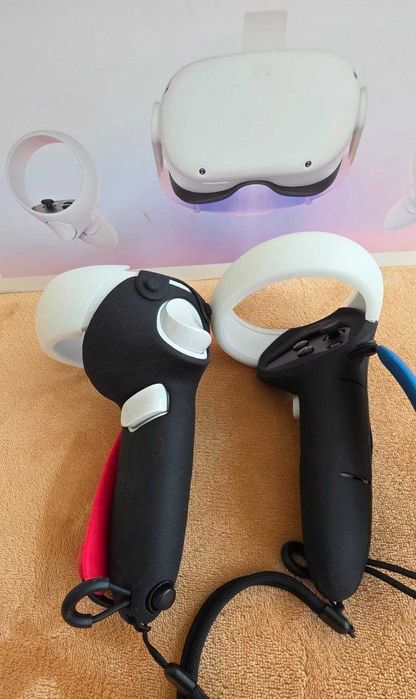Продам VR-шолом Meta Quest 2 256GB + Топовий комплект аксесуарів