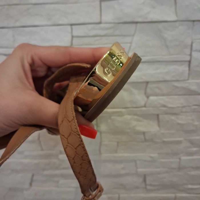 Guess 40 japonki sandaly