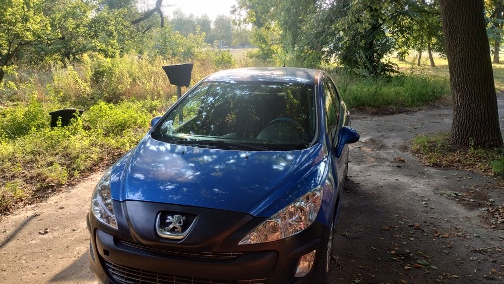 Продам автомобіль  Peugeot 308 2010 р.