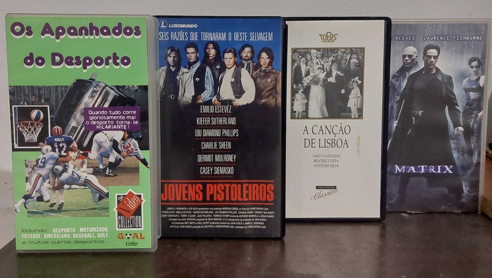 Filmes originais em cassetes VHS