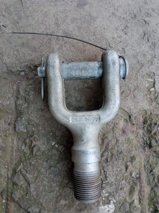 Продам крюк буксировочний  MAN