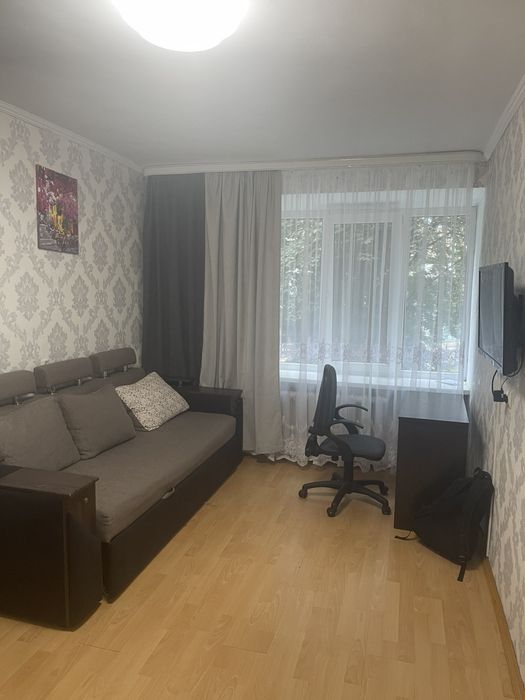 Здам в оренду дві кімнати 25 кв.м Пасічна  вул Целевича